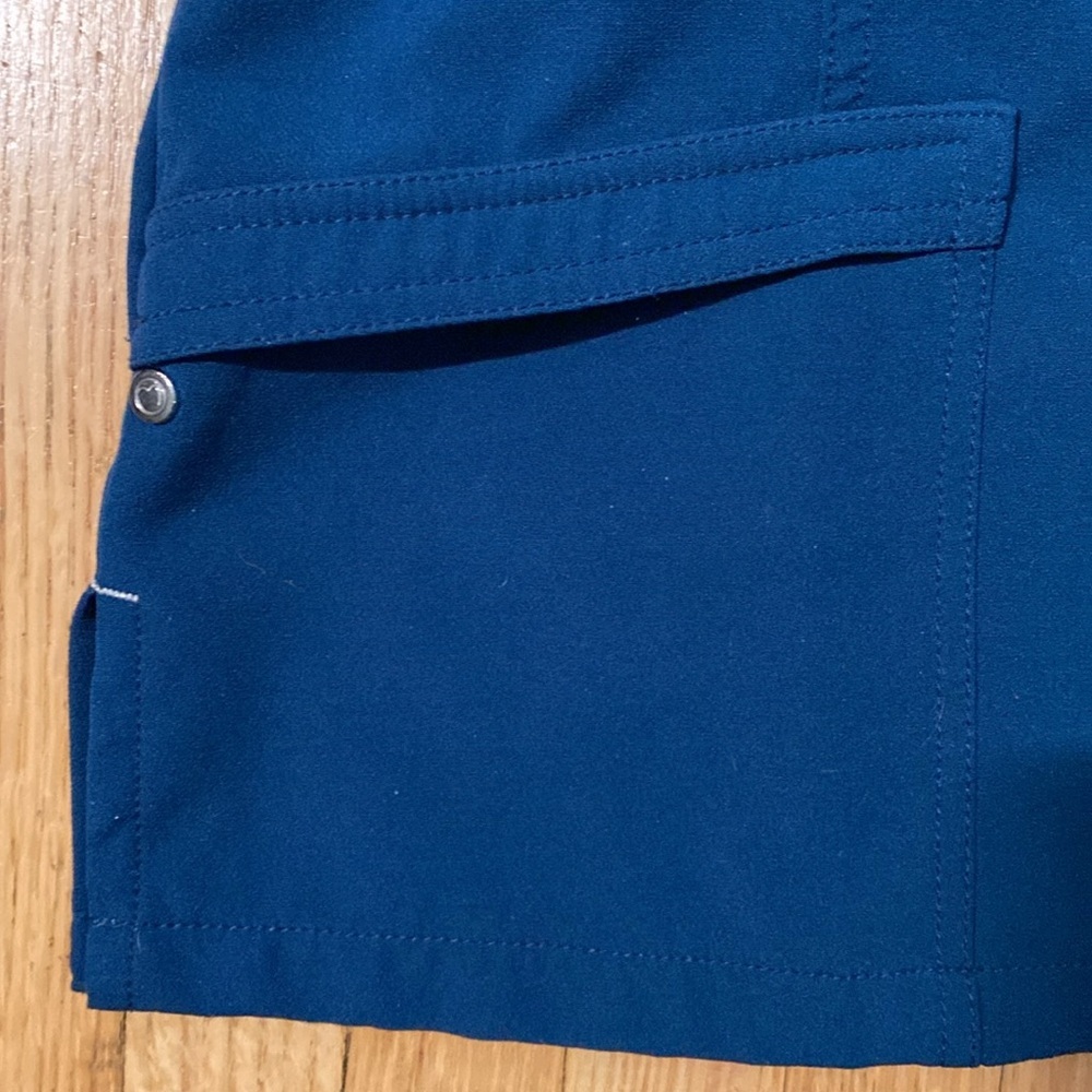 2/$25 HealthPro Scrub Top - Picture 5 of 5